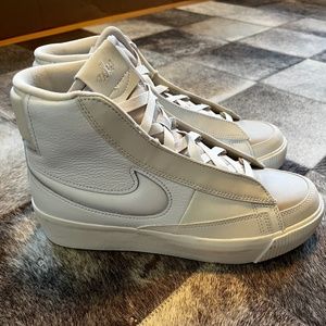 NEW Nike Blazer Mid Victory